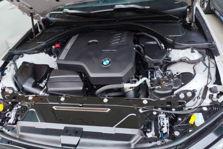 Used BMW 3 Series 2023 325Li M Sport Package Engine Bay