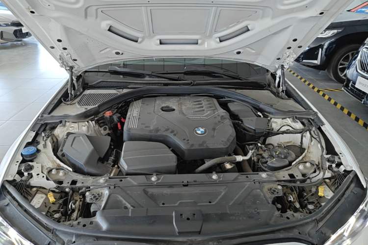 Used BMW 3 Series 2023 325Li M Sport Package Engine Bay