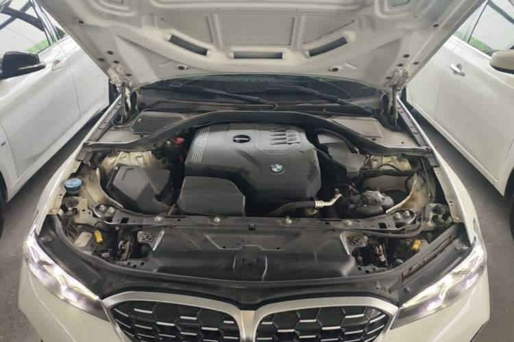Used BMW 3 Series 2023 325Li M Sport Package Engine Bay