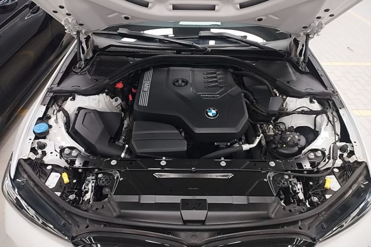 Used BMW 3 Series 2023 325Li M Sport Night Edition Package Engine Bay