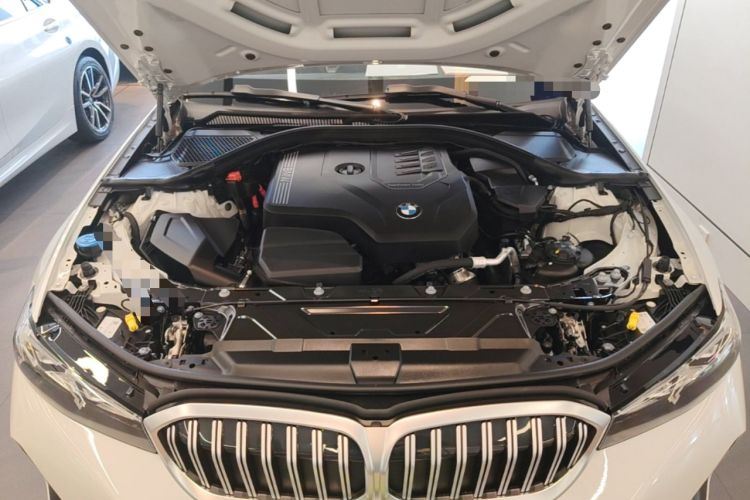 Used BMW 3 Series 2023 320Li M Sport Package Engine Bay