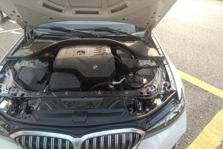 Used BMW 3 Series 2023 320Li M Sport Package Engine Bay Left