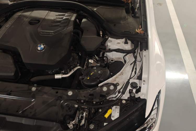 Used BMW 3 Series 2023 325Li M Sport Package Engine Bay Left