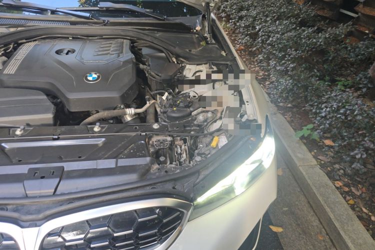 Used BMW 3 Series 2023 325i M Sport Package Engine Bay Left