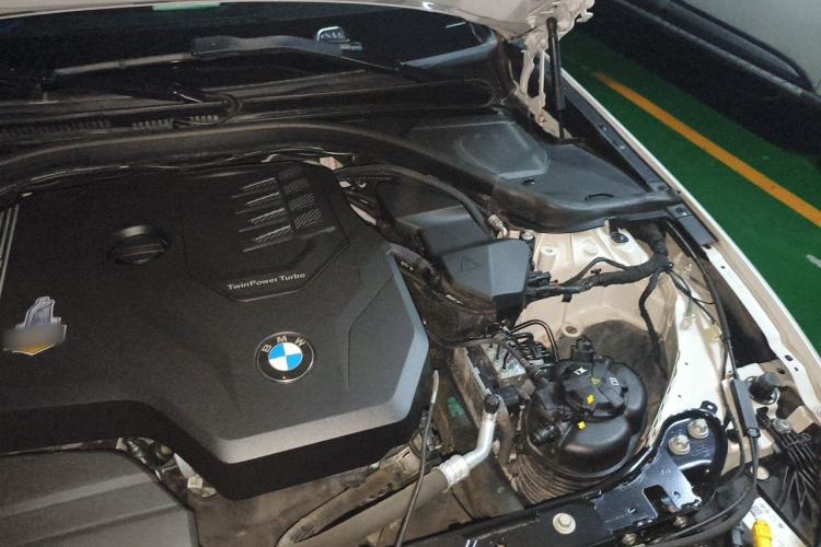 Used BMW 3 Series 2023 325Li M Sport Night Edition Package Engine Bay Left
