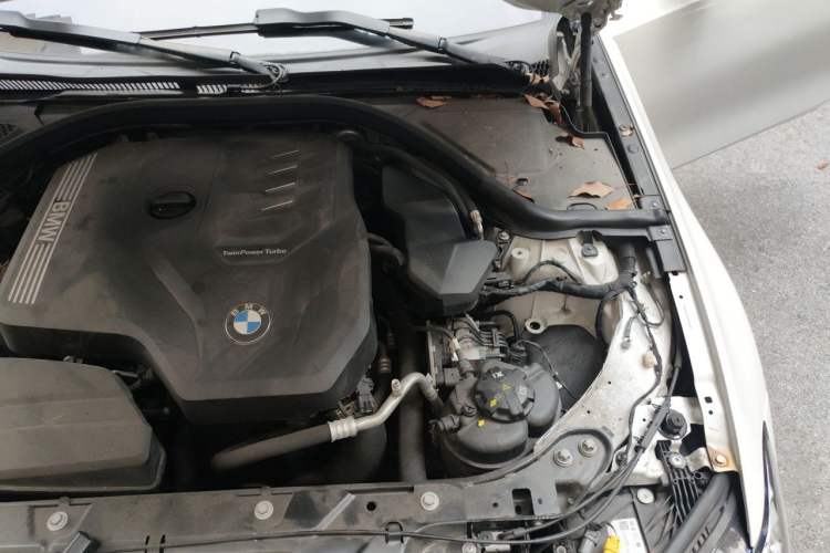 Used BMW 3 Series 2023 325i M Sport Night Edition Package Engine Bay Left