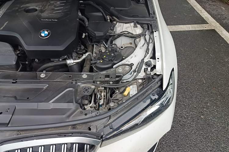 Used BMW 3 Series 2023 320Li M Sport Package Engine Bay Left