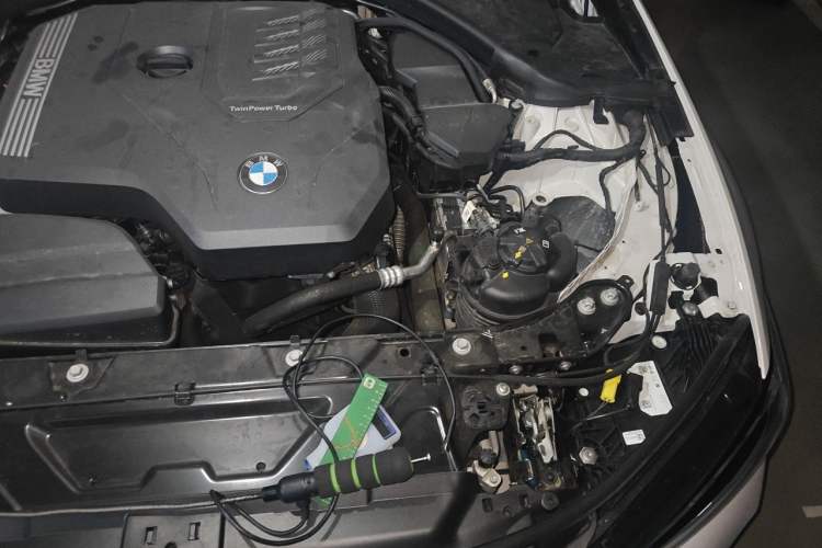 Used BMW 3 Series 2023 320Li M Sport Package Engine Bay Left