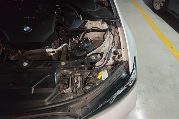 Used BMW 3 Series 2023 325Li M Sport Package Engine Bay Left