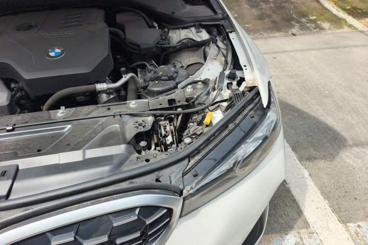 Used BMW 3 Series 2023 325Li M Sport Package Engine Bay Left