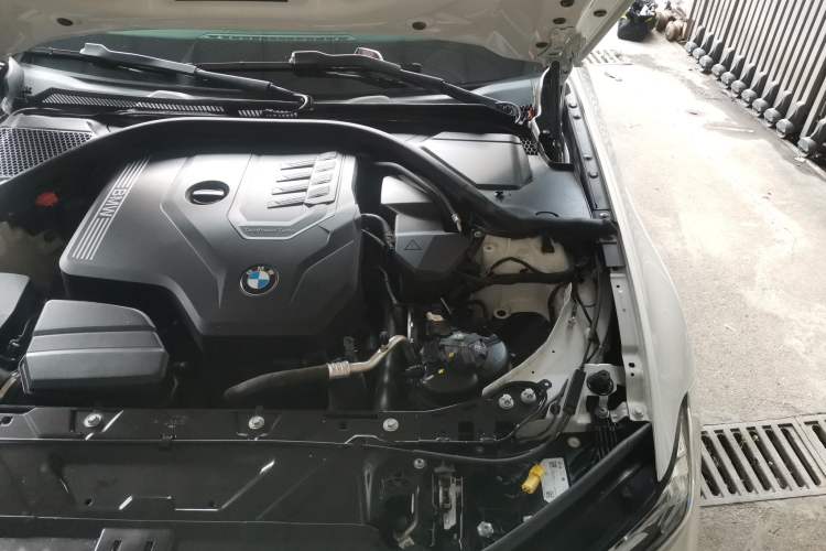 Used BMW 3 Series 2023 320Li M Sport Package Engine Bay Left