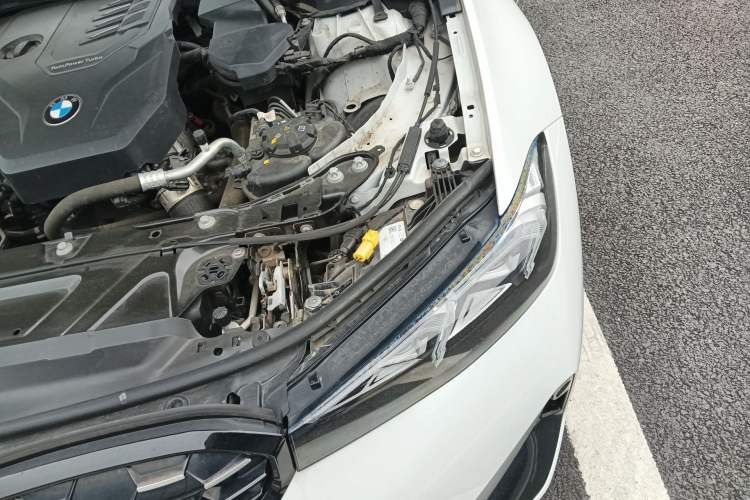 Used BMW 3 Series 2023 320Li M Sport Package Engine Bay Left