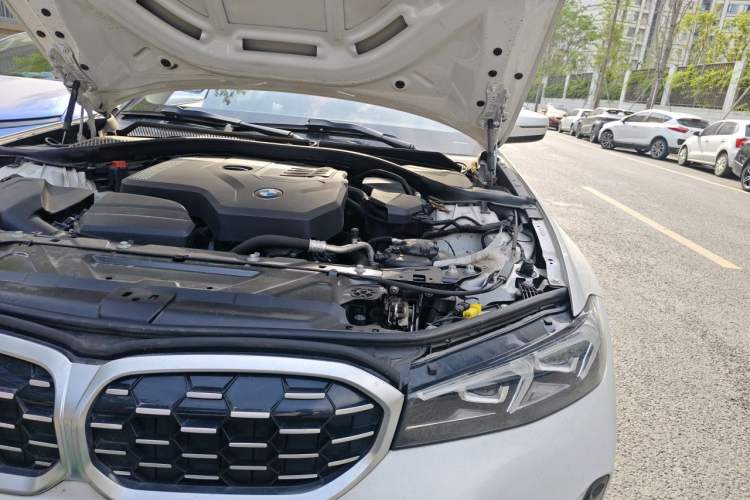 Used BMW 3 Series 2023 325Li M Sport Package Engine Bay Left