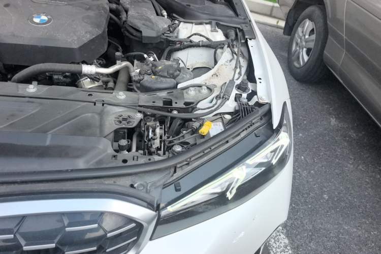 Used BMW 3 Series 2023 325Li M Sport Package Engine Bay Left