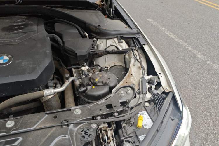 Used BMW 3 Series 2023 320Li M Sport Package Engine Bay Left