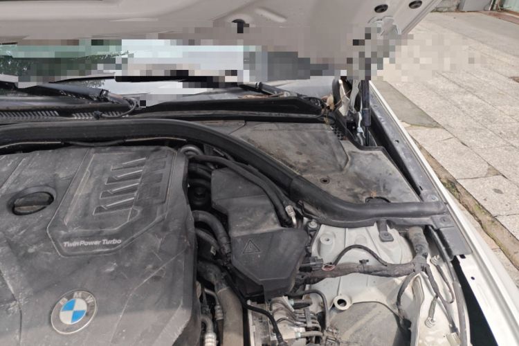 Used BMW 3 Series 2023 320Li M Sport Package Engine Bay Left