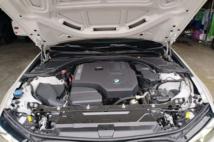 Used BMW 3 Series 2023 325Li M Sport Package Engine Bay