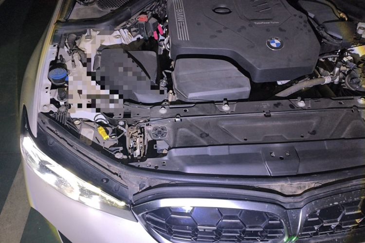 Used BMW 3 Series 2023 325Li M Sport Package Engine Bay Right