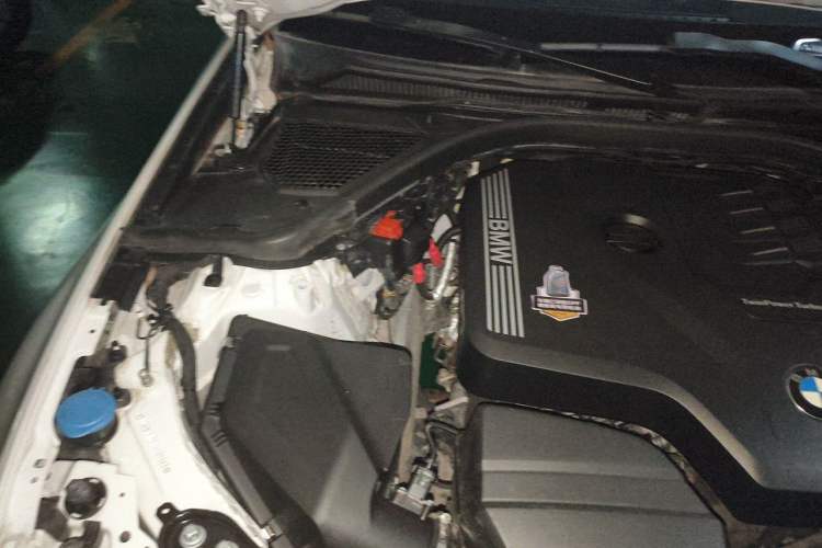 Used BMW 3 Series 2023 325Li M Sport Night Edition Package Engine Bay Right