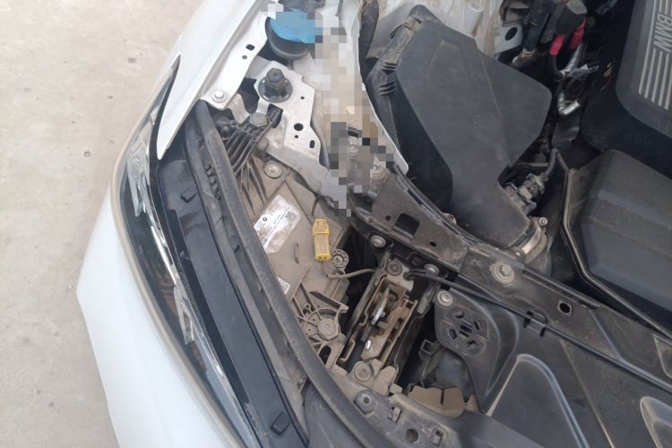 Used BMW 3 Series 2023 320Li M Sport Package Engine Bay Right