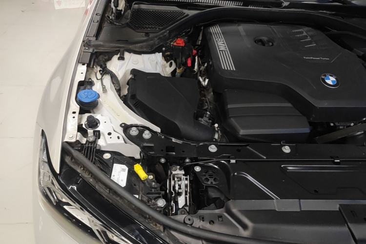 Used BMW 3 Series 2023 325Li M Sport Package Engine Bay Right