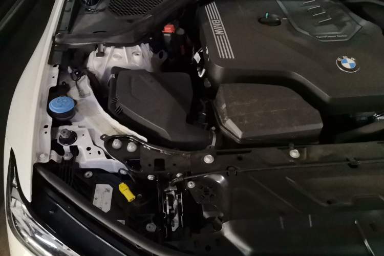 Used BMW 3 Series 2023 325Li M Sport Package Engine Bay Right