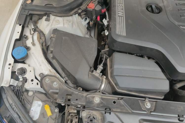 Used BMW 3 Series 2023 320Li M Sport Package Engine Bay Right