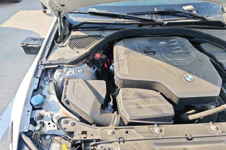 Used BMW 3 Series 2023 320Li M Sport Package Engine Bay Right