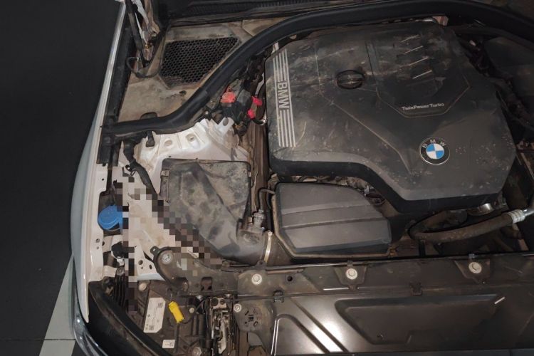 Used BMW 3 Series 2023 325i M Sport Package Engine Bay Right