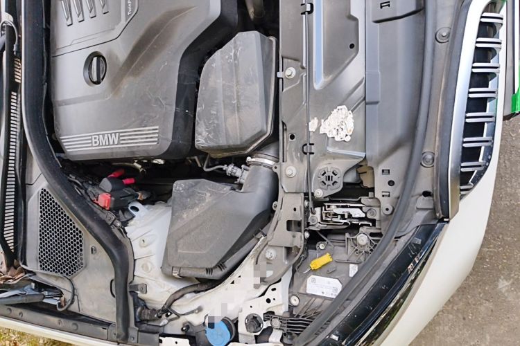 Used BMW 3 Series 2023 320Li M Sport Package Engine Bay Right