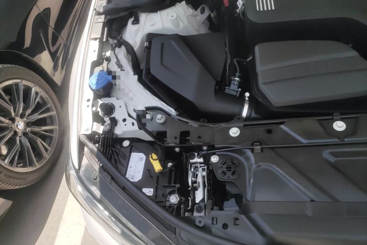 Used BMW 3 Series 2023 325Li M Sport Package Engine Bay Right