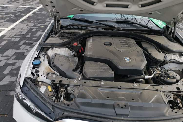 Used BMW 3 Series 2023 320Li M Sport Package Engine Bay Right
