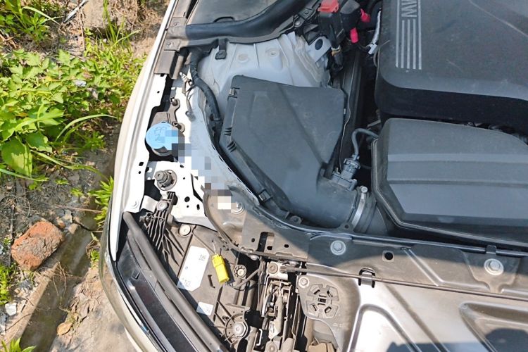 Used BMW 3 Series 2023 325Li M Sport Night Edition Package Engine Bay Right