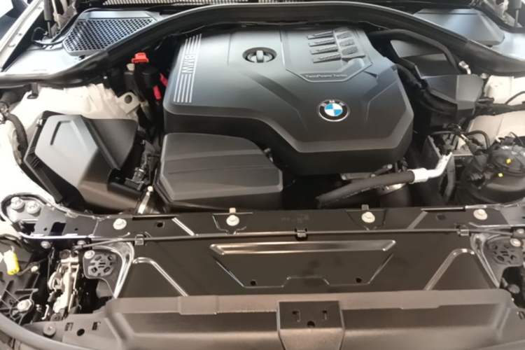 Used BMW 3 Series 2023 320Li M Sport Package Engine Bay