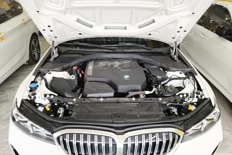 Used BMW 3 Series 2023 320Li M Sport Package Engine Bay
