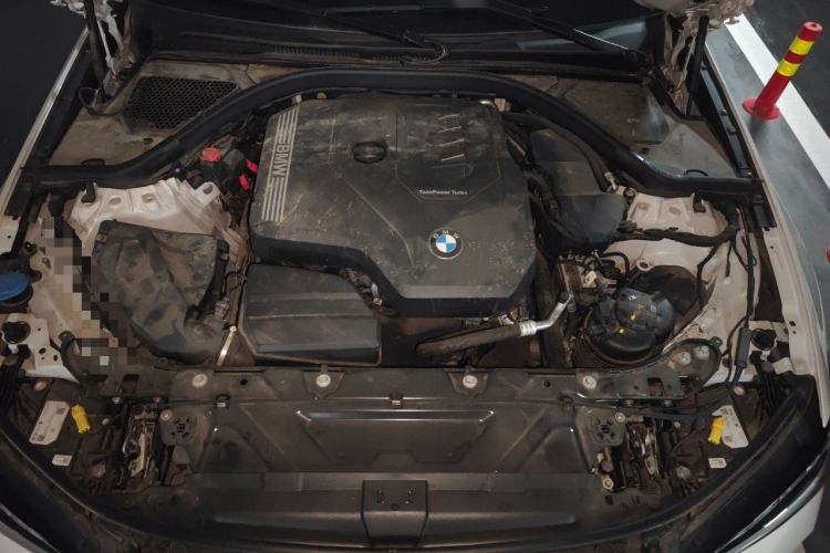 Used BMW 3 Series 2023 325i M Sport Package Engine Bay