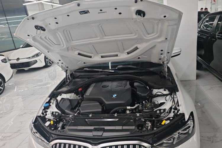 Used BMW 3 Series 2023 320Li M Sport Package Engine Bay