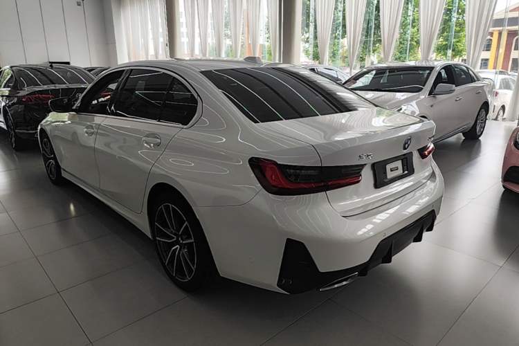 Used BMW 3 Series 2023 325Li M Sport Package Exterior 2