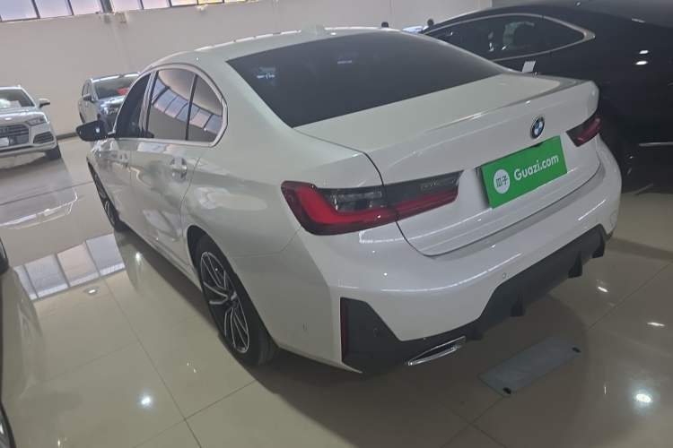 Used BMW 3 Series 2023 325Li M Sport Package Exterior 2