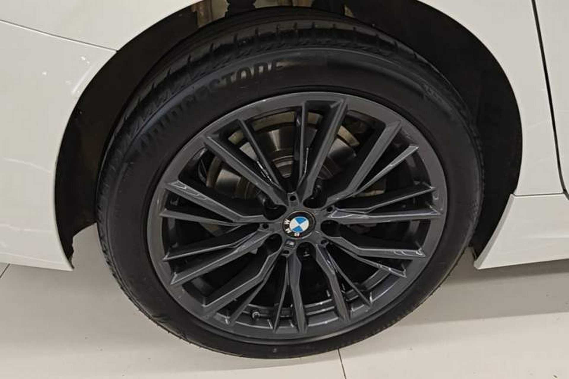 Used BMW 3 Series 2023 325i M Sport Night Edition Package Exterior 2