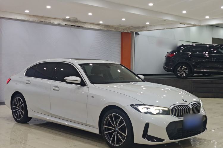 Used BMW 3 Series 2023 320Li M Sport Package Exterior 2