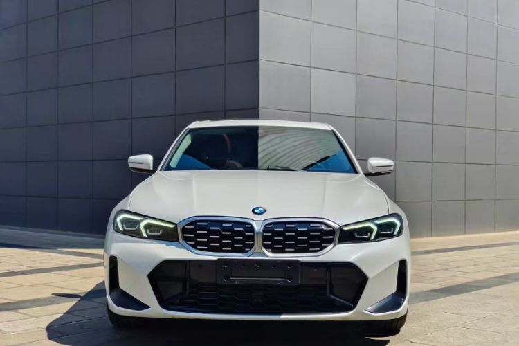 Used BMW 3 Series 2023 325Li M Sport Package Exterior 3