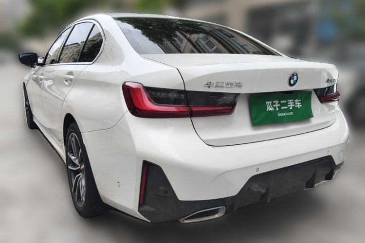 Used BMW 3 Series 2023 325Li M Sport Package Exterior 3