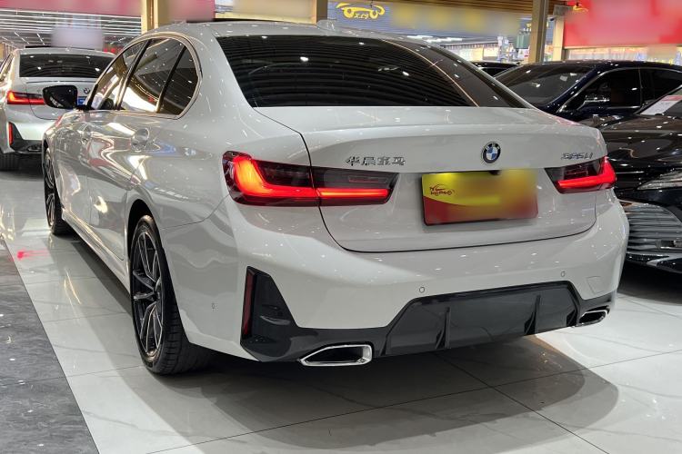 Used BMW 3 Series 2023 325Li M Sport Package Exterior 3