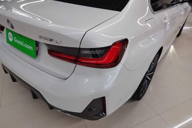 Used BMW 3 Series 2023 325Li xDrive M Sport Package Exterior 3