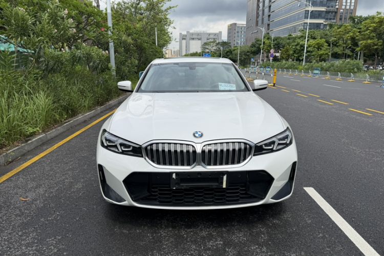 Used BMW 3 Series 2023 320Li M Sport Package Exterior 3