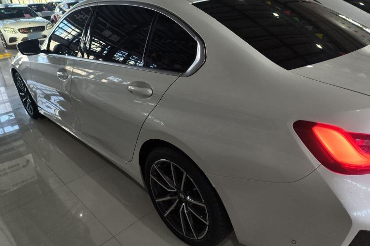 Used BMW 3 Series 2023 325Li M Sport Package Exterior 3