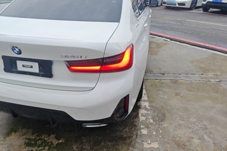 Used BMW 3 Series 2023 325Li M Sport Package Exterior 3