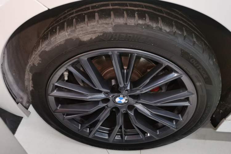 Used BMW 3 Series 2023 325Li M Sport Night Edition Package Exterior 4