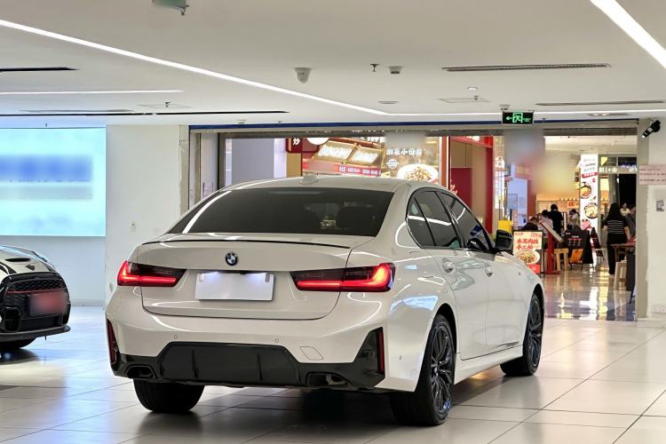 Used BMW 3 Series 2023 325i M Sport Night Edition Package Exterior 4